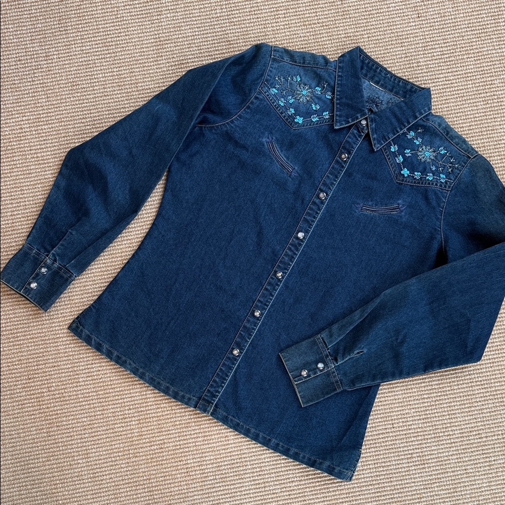 Wrangler Western Style Dark Wash Denim Shirt w/ Beading on Shoulders & Back